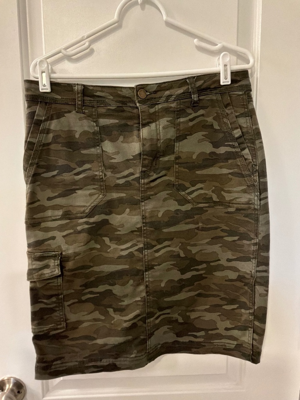 Caslon Green Camo Stretch Twill Skirt